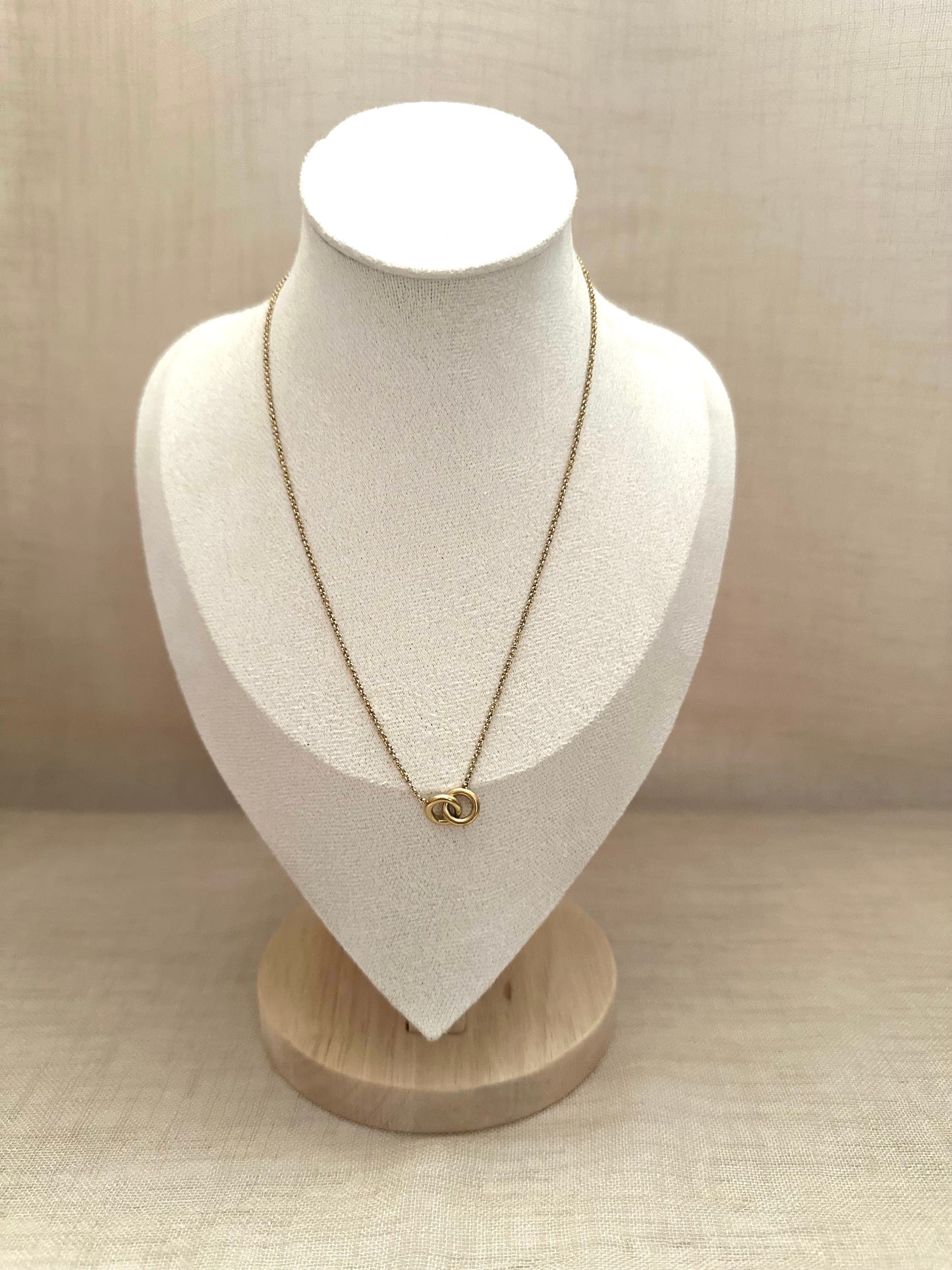 Collier Tide